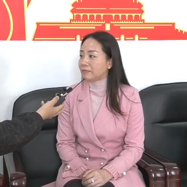  家长数百里送劳动工具，支持350vip浦京集团开展劳动教育