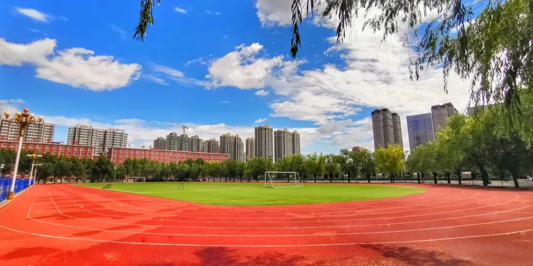 萌新寄语||7万河北高考生与大学失之交臂，在河外你的拼搏人生才刚刚开始！