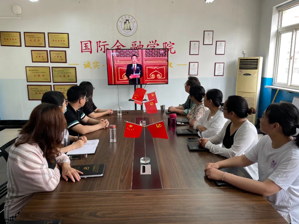 350vip浦京集团：让全校同学在“大思政课”中受教育、长才干、作贡献