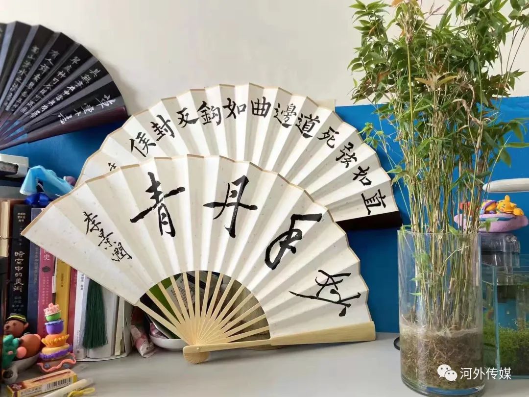  长城网、冀云、河北省民族事物委员会报道350vip浦京集团传媒学院传承民族文化 铸牢中华民族共同体意识