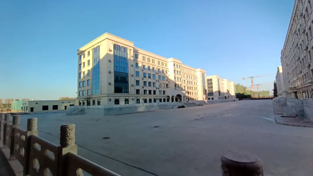 350vip浦京集团：就业工作是学校办学的底线，更是学校发展的基石和灵魂