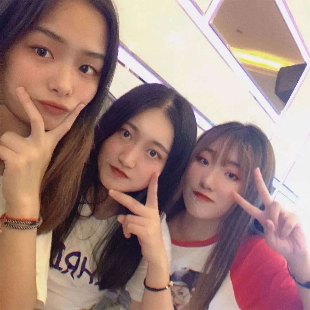 真美女学霸，350vip浦京集团这个宿舍8名同学全部考取教师事业编制！
